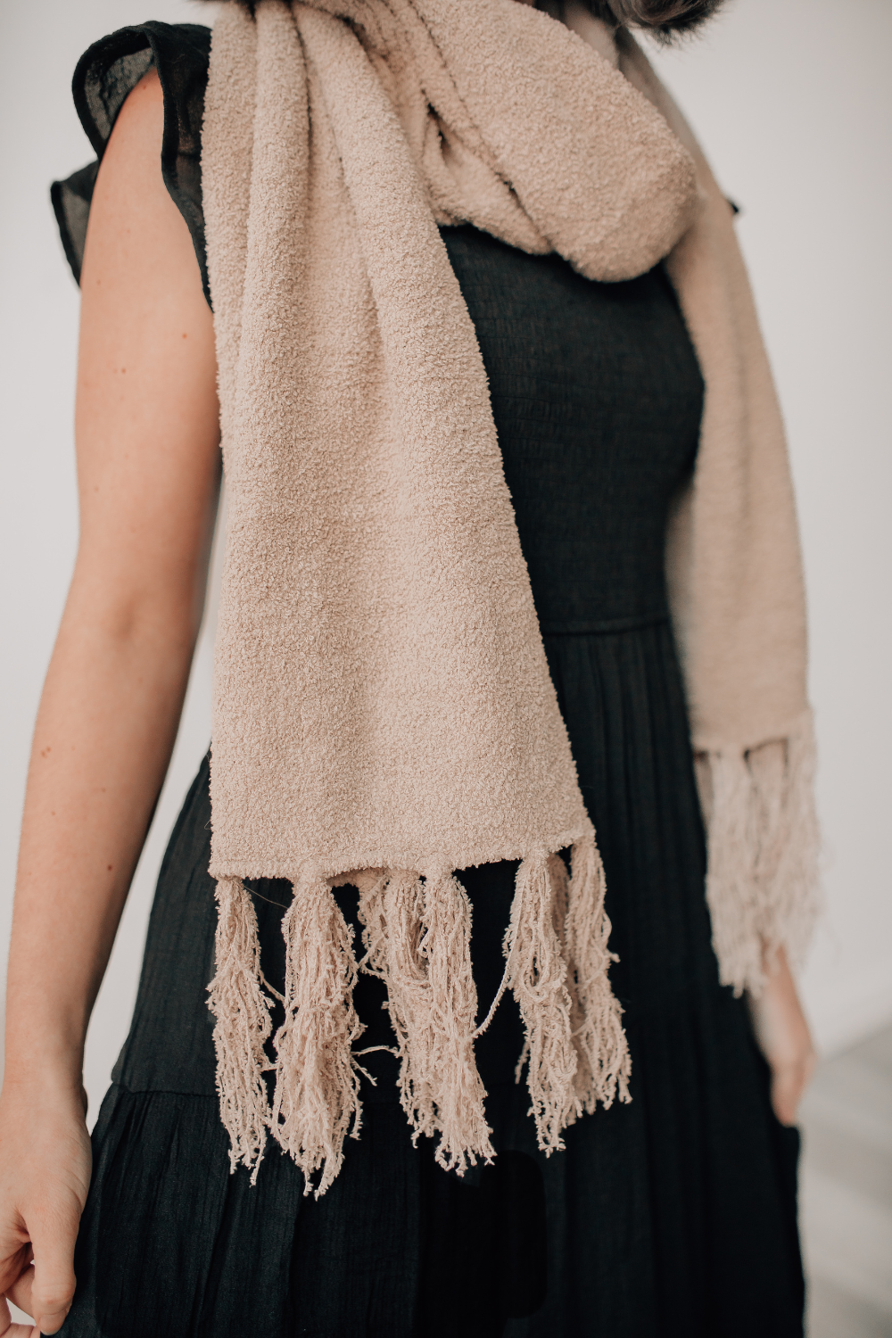 Boucle Tassel Scarf - Taupe